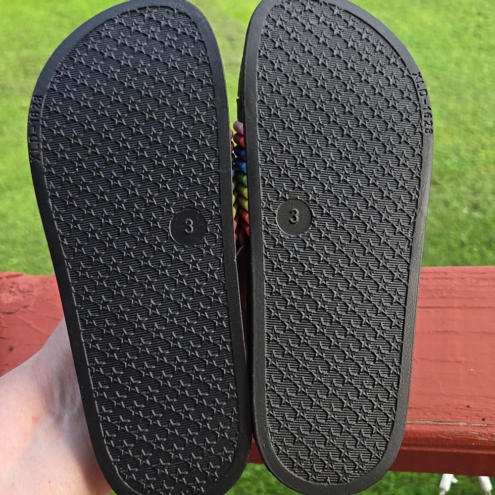 Tommy Bahama Kids Colorful Rainbow Slide Sandals Big Kid Size 3 - Picture 5 of 5